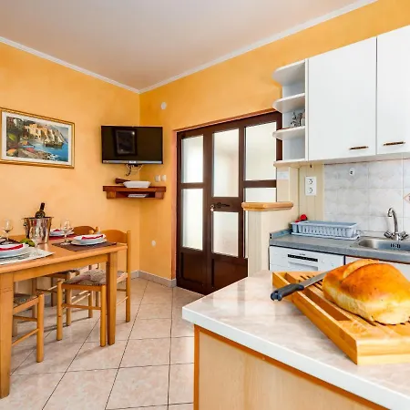 Hacienda - Pzn316 By Interhome * Tinjan